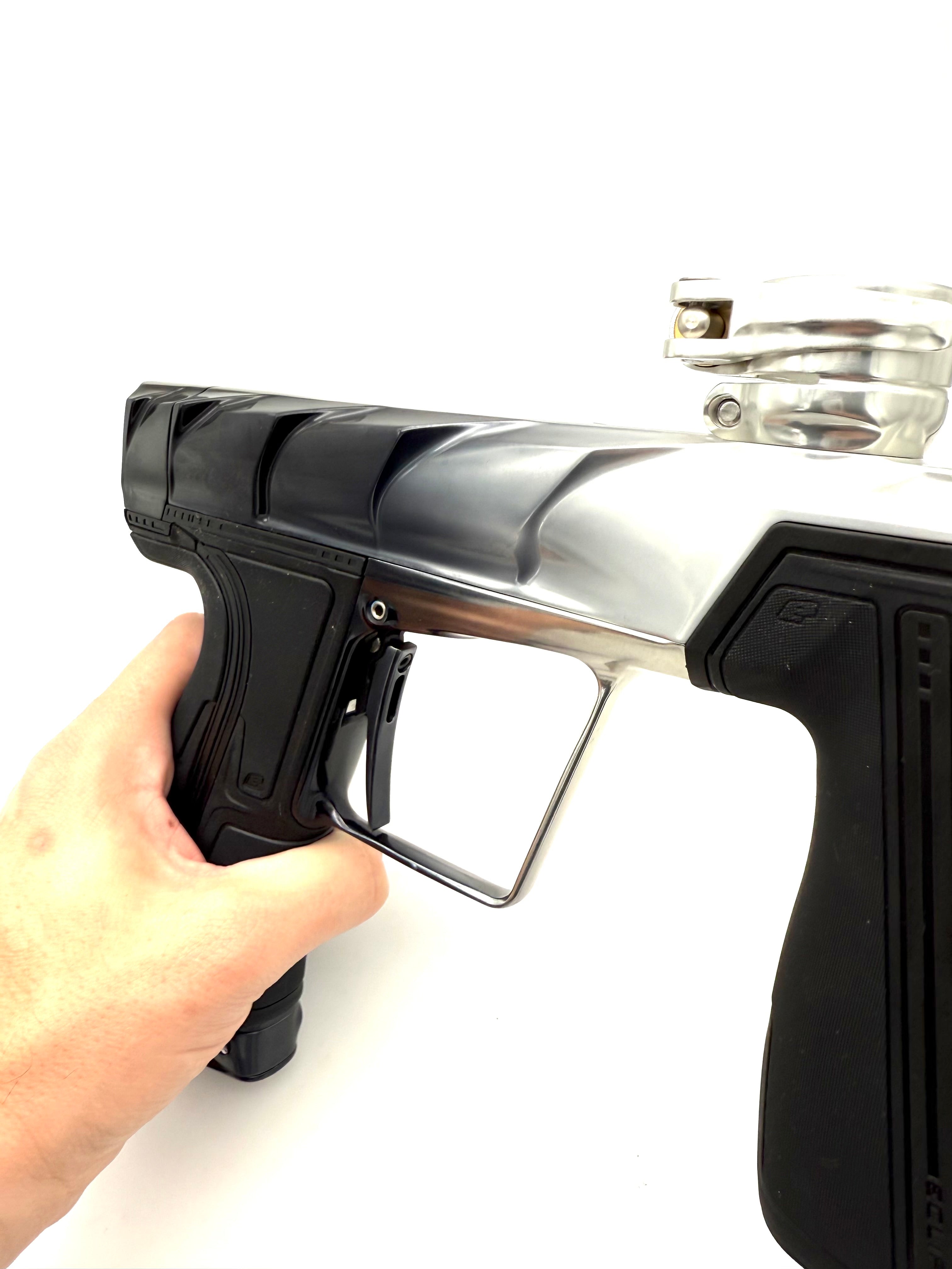 *Project Scales R5: Black Mamba #1*